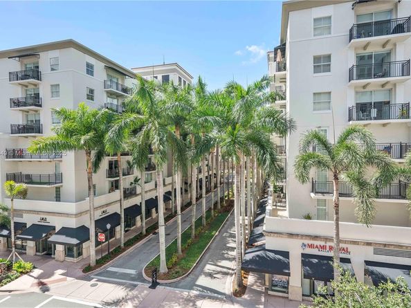 4100 Salzedo St 409, Coral Gables FL 33146