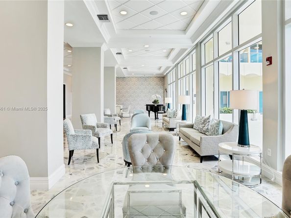2501 S Ocean Dr 1423, Hollywood FL 33019