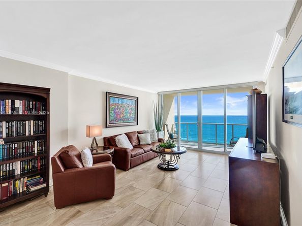 2501 S Ocean Dr 1423, Hollywood FL 33019