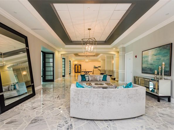2501 S Ocean Dr 1423, Hollywood FL 33019