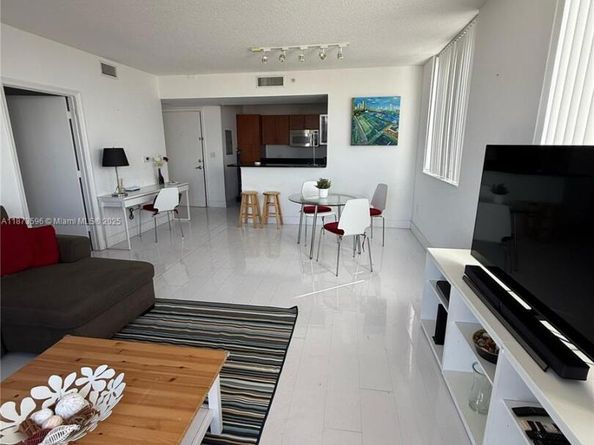 18800 NE 29th Ave 801, Aventura FL 33180