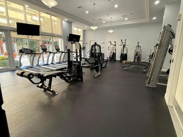 18800 NE 29th Ave 801, Aventura FL 33180