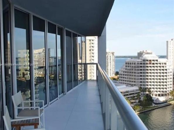 495 Brickell Ave 1801, Miami FL 33131