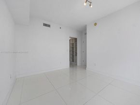 495 Brickell Ave 1801, Miami FL 33131