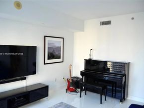 495 Brickell Ave 1801, Miami FL 33131