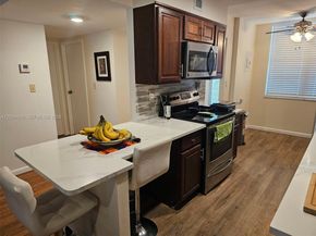 2998 NW 48th Ter 432, Lauderdale Lakes FL 33313