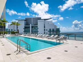 1300 Brickell Bay Dr 704, Miami FL 33131