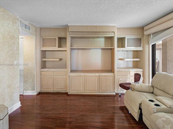 2808 N 46th Ave E650, Hollywood FL 33021