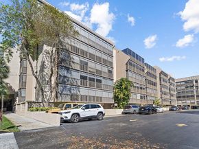2808 N 46th Ave E650, Hollywood FL 33021