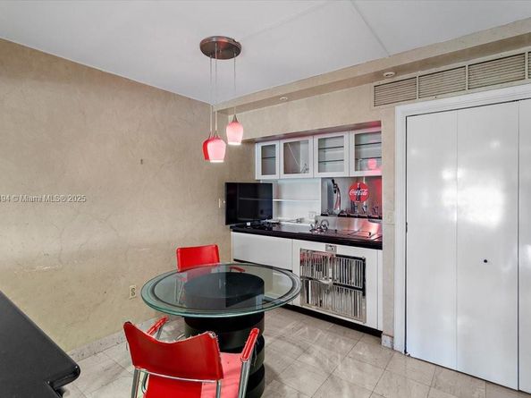 2808 N 46th Ave E650, Hollywood FL 33021