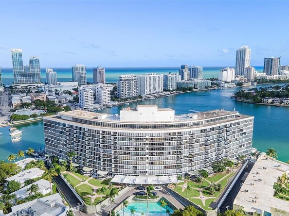 900 Bay Dr 718+Dock Slip available, Miami Beach FL 33141
