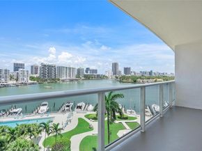 900 Bay Dr 718+Dock Slip available, Miami Beach FL 33141