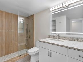 900 Bay Dr 718+Dock Slip available, Miami Beach FL 33141