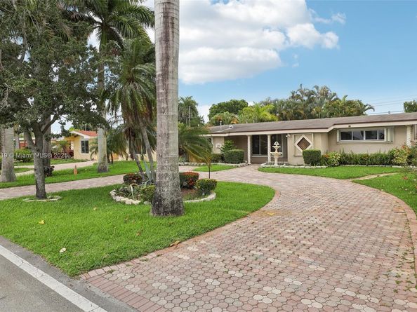 3842 Jasmine Avenue, Miramar FL 33023