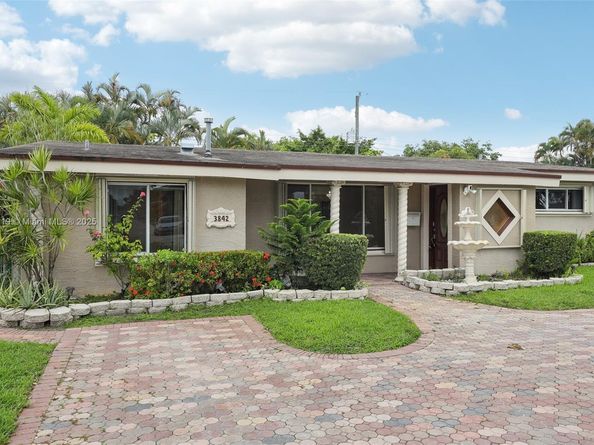 3842 Jasmine Avenue, Miramar FL 33023