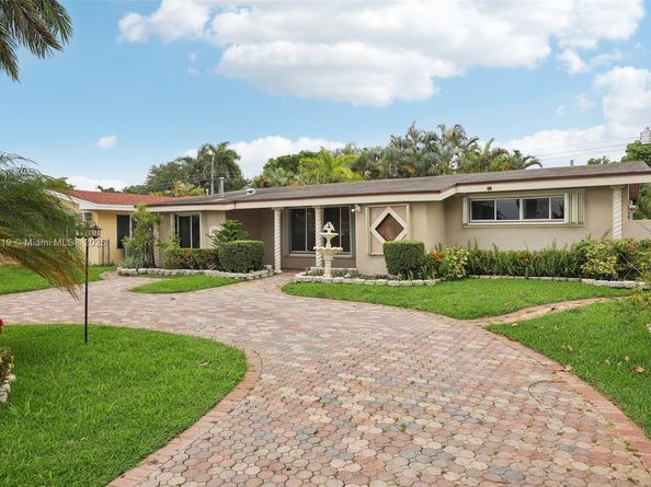 3842 Jasmine Avenue, Miramar FL 33023