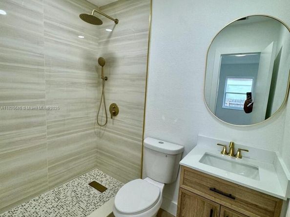 461 Plover Ave, Miami Springs FL 33166