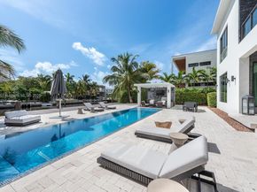 13145 Coronado Ln, North Miami FL 33181