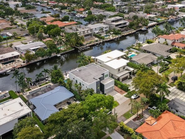 13145 Coronado Ln, North Miami FL 33181