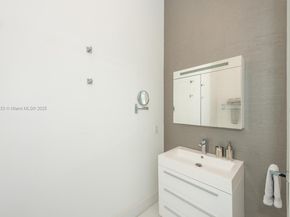 13145 Coronado Ln, North Miami FL 33181