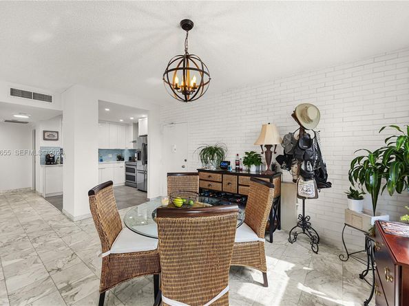 1950 S Ocean Dr 5F, Hallandale Beach FL 33009