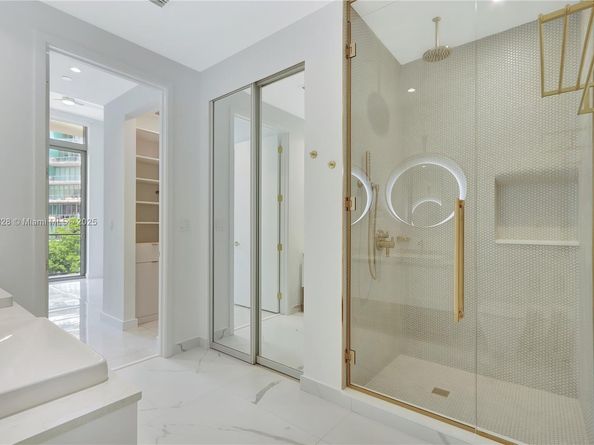 2655 S Bayshore Dr 405, Miami FL 33133