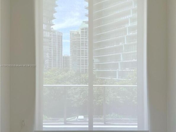 2655 S Bayshore Dr 405, Miami FL 33133