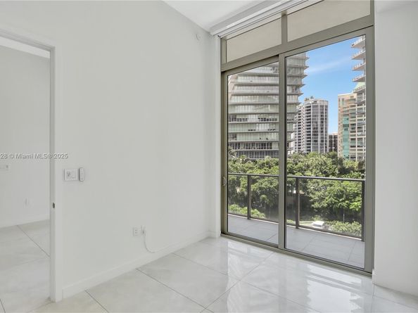 2655 S Bayshore Dr 405, Miami FL 33133