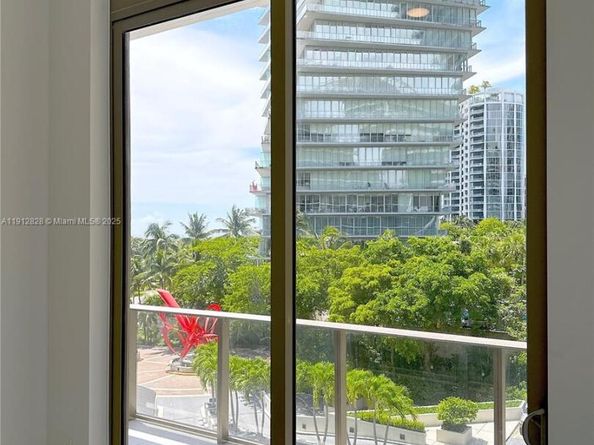 2655 S Bayshore Dr 405, Miami FL 33133