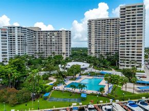 2500 Parkview Dr 517, Hallandale Beach FL 33009