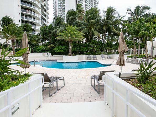 3000 Island Blvd WSTE1, Aventura FL 33160