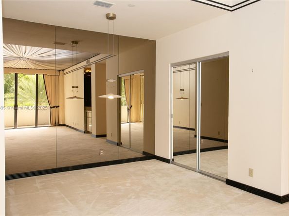 3000 Island Blvd WSTE1, Aventura FL 33160