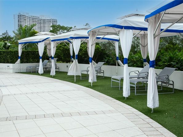 3000 Island Blvd WSTE1, Aventura FL 33160