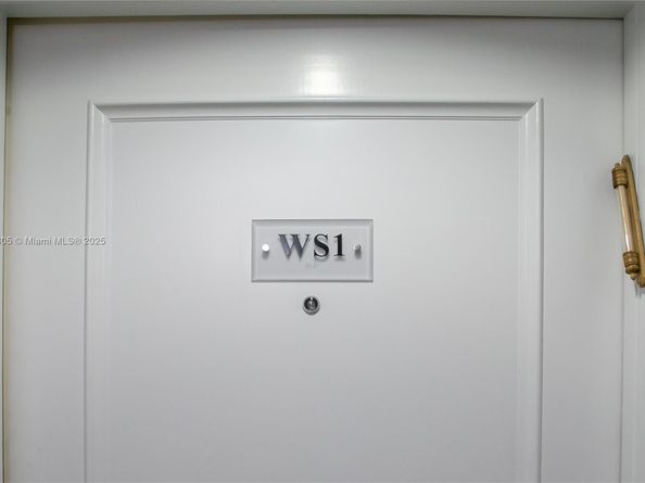 3000 Island Blvd WSTE1, Aventura FL 33160