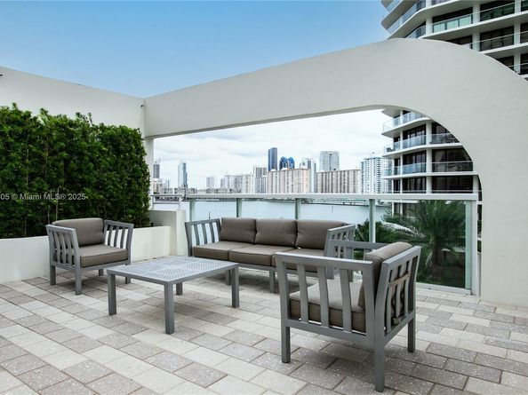 3000 Island Blvd WSTE1, Aventura FL 33160