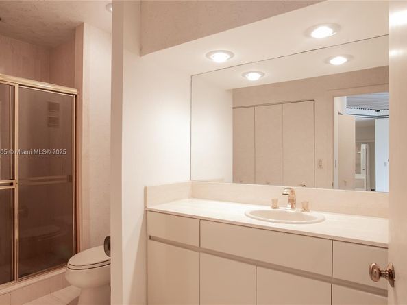 3000 Island Blvd WSTE1, Aventura FL 33160