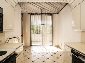 3000 Island Blvd WSTE1, Aventura FL 33160