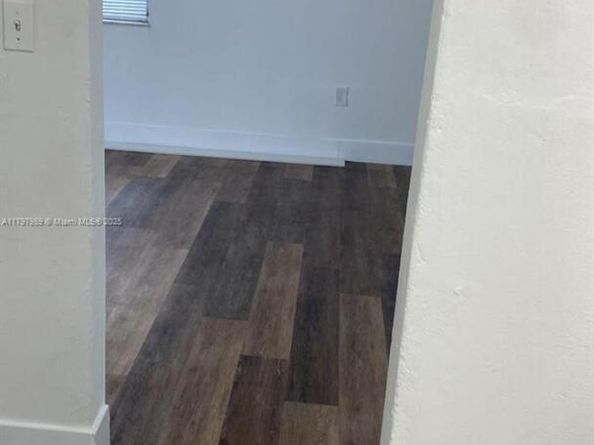 1173 NW 65th St, Miami FL 33150
