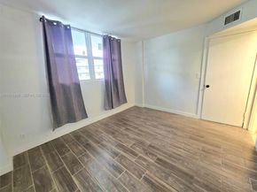 108 Royal Park Dr 2H, Oakland Park FL 33309