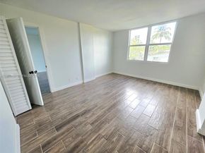 108 Royal Park Dr 2H, Oakland Park FL 33309