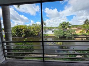 108 Royal Park Dr 2H, Oakland Park FL 33309