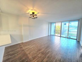 108 Royal Park Dr 2H, Oakland Park FL 33309