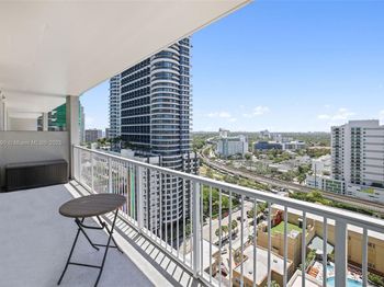 1250 S Miami Ave