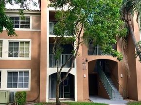 4852 N State Road 7 3106, Coconut Creek FL 33073