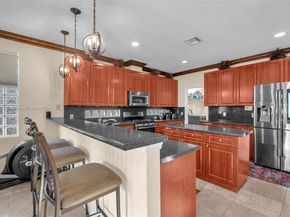 10563 Galleria St, Wellington FL 33414