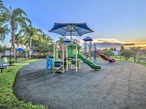 10563 Galleria St, Wellington FL 33414