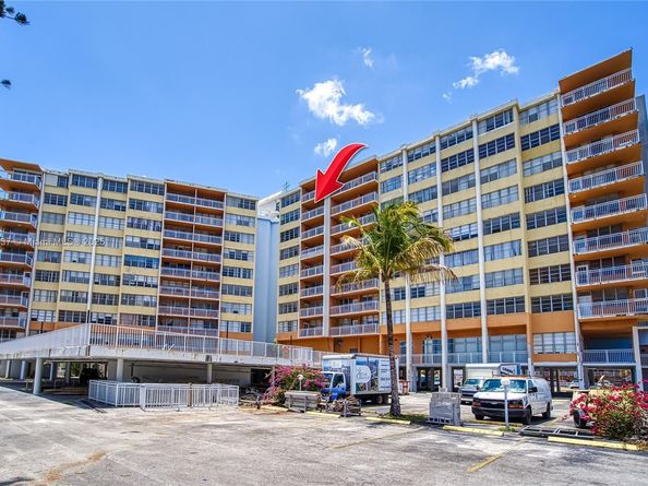 2025 NE 164th St 907, North Miami Beach FL 33162