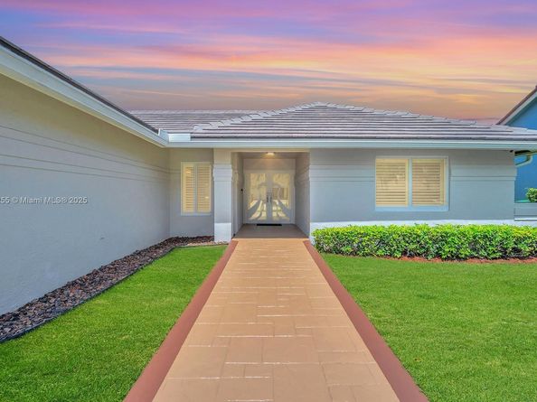 1240 NW 161st Ave, Pembroke Pines FL 33028
