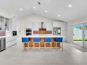 1240 NW 161st Ave, Pembroke Pines FL 33028