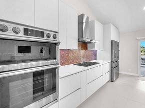1240 NW 161st Ave, Pembroke Pines FL 33028